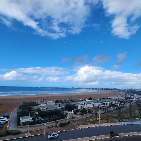 Surf Palace Beachfront Apartment เอสเซาอิรา ภายนอก รูปภาพ