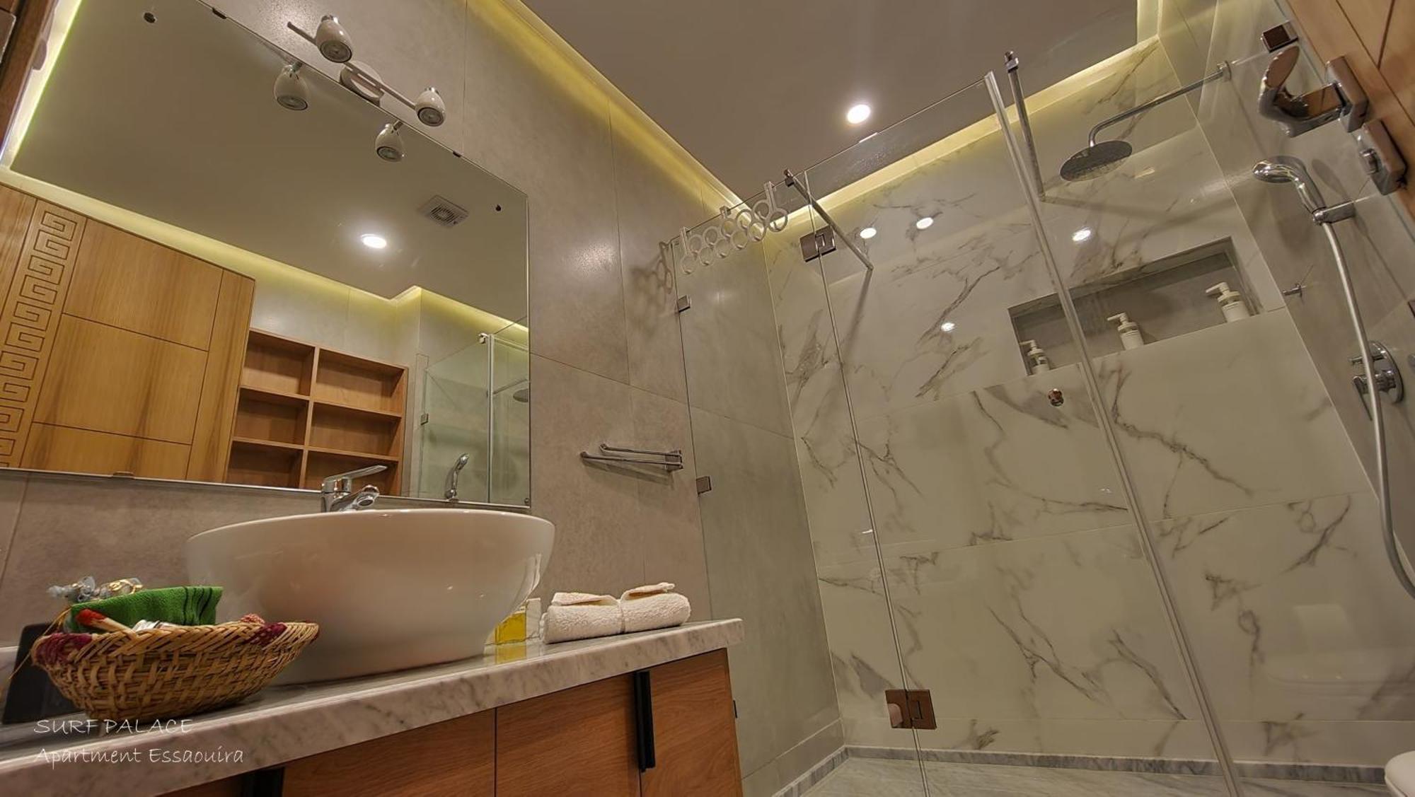 Surf Palace Beachfront Apartment เอสเซาอิรา ภายนอก รูปภาพ