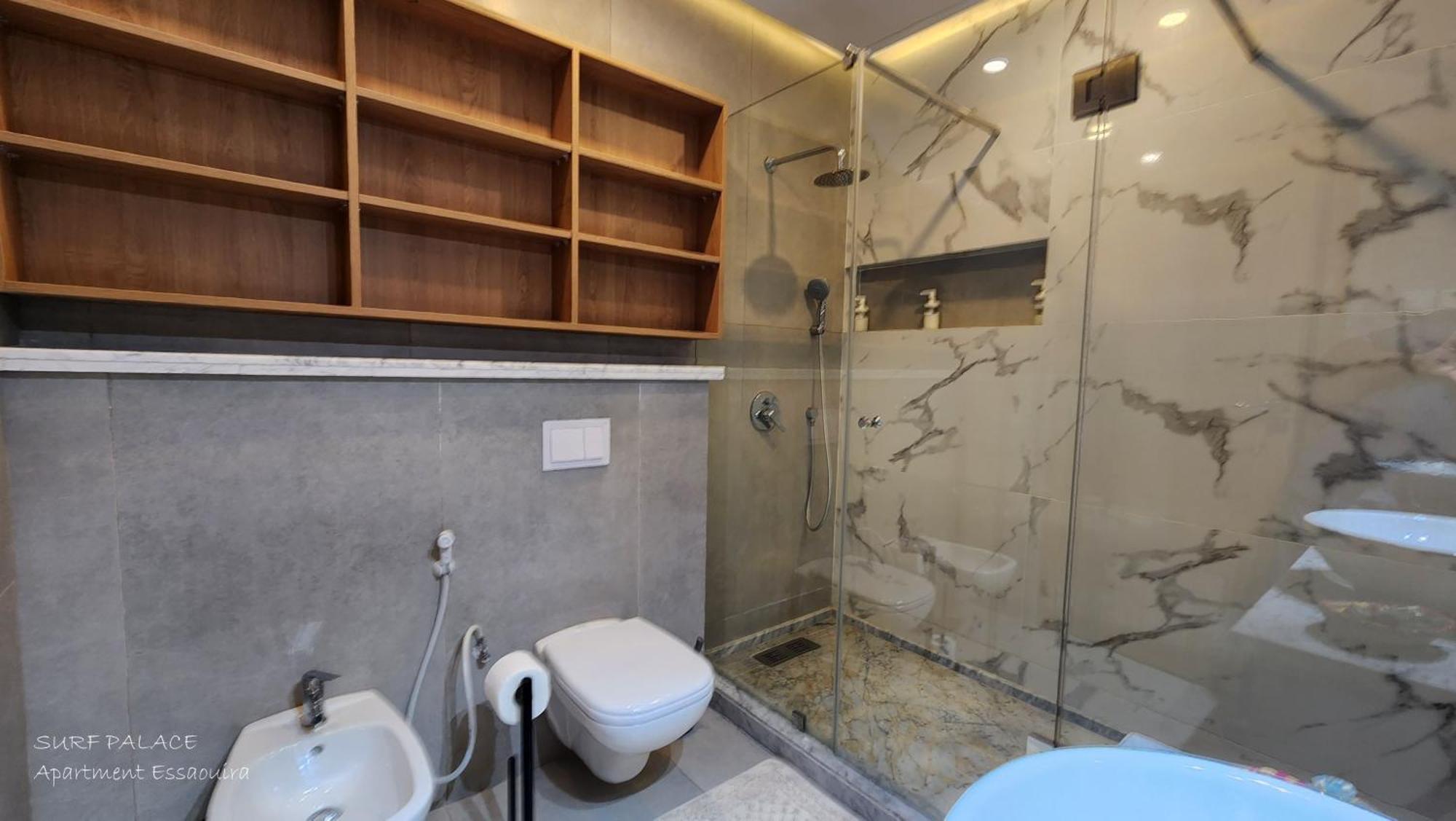 Surf Palace Beachfront Apartment เอสเซาอิรา ภายนอก รูปภาพ