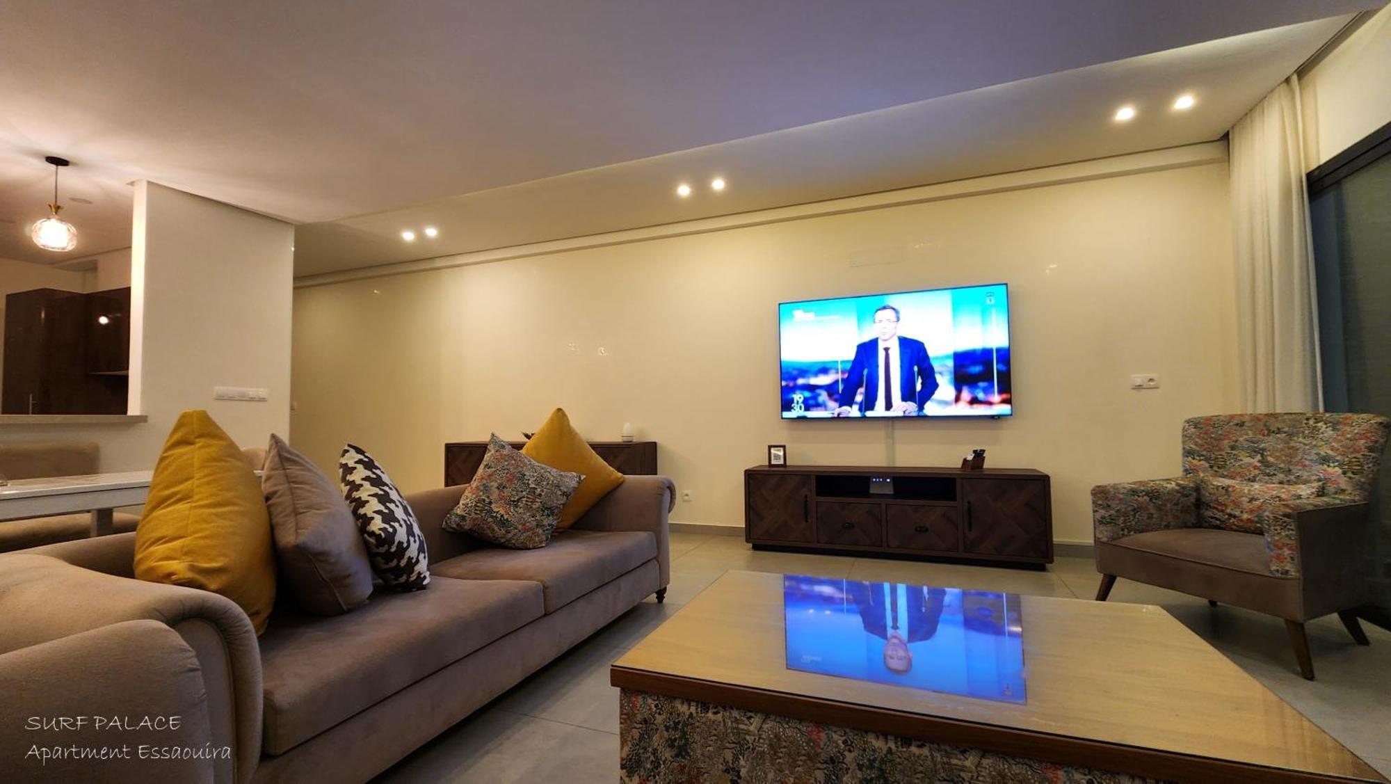 Surf Palace Beachfront Apartment เอสเซาอิรา ภายนอก รูปภาพ