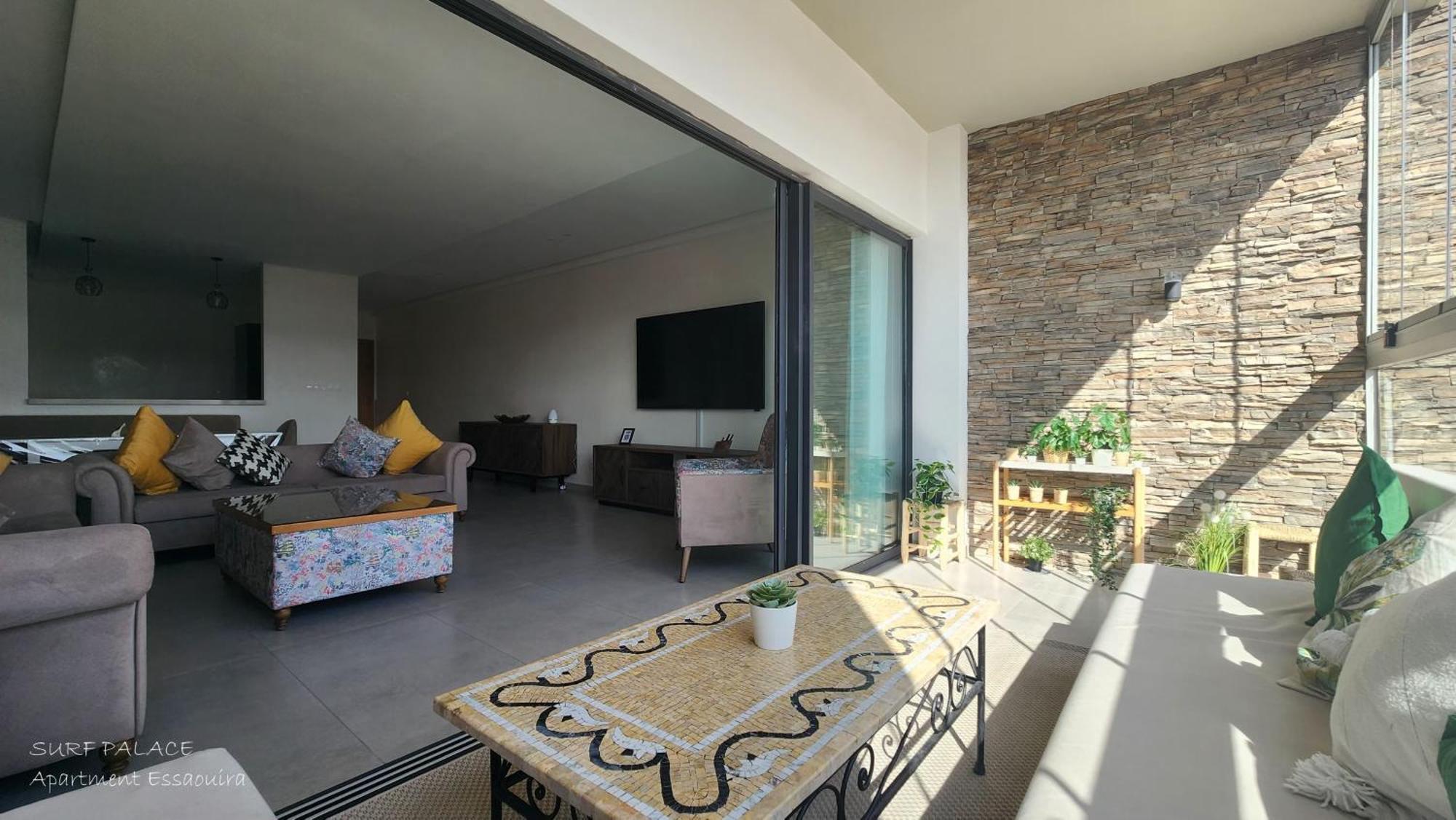Surf Palace Beachfront Apartment เอสเซาอิรา ภายนอก รูปภาพ